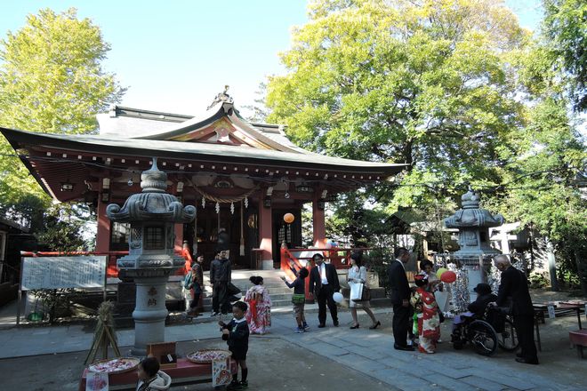 越谷 香取神社 境内