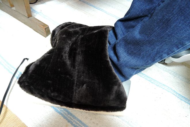 足温器はつま先までポカポカになります。