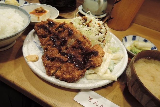 かつ石のロースカツ定食