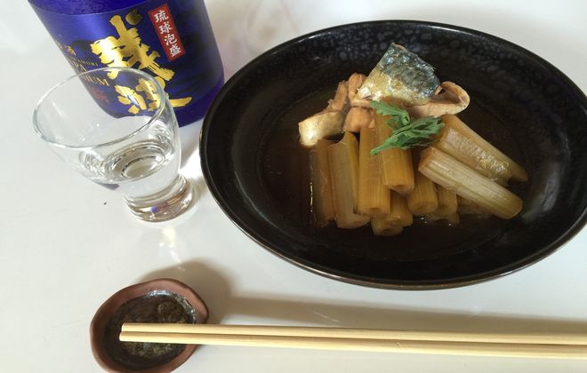 フキと鯖の煮物の完成