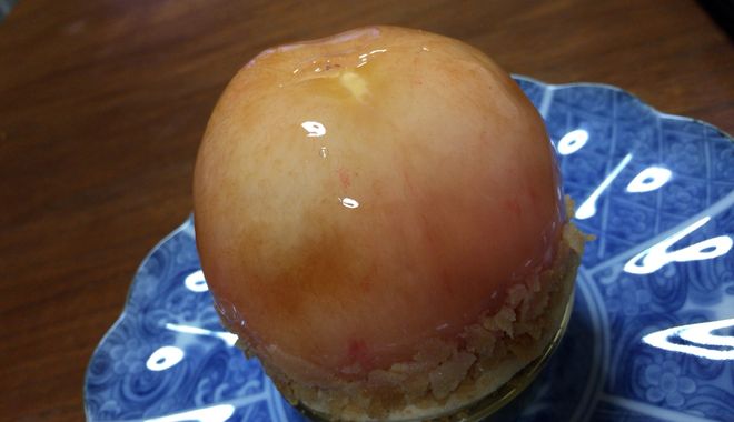 桃のケーキ