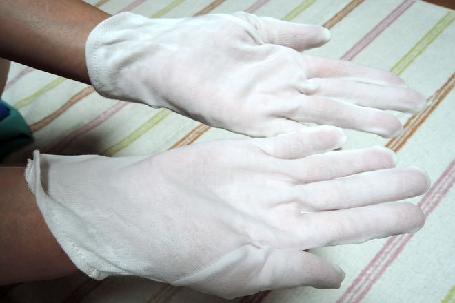 塩化アルミニウム液はまんべんなく染みこませてください。