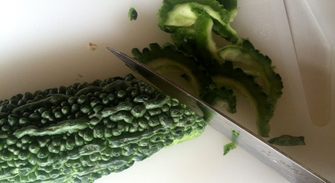 ゴーヤの薄切り